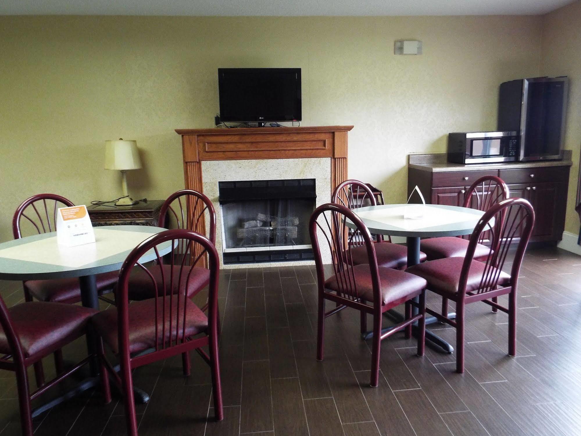 Quality Inn & Suites Canton, Ga Dış mekan fotoğraf